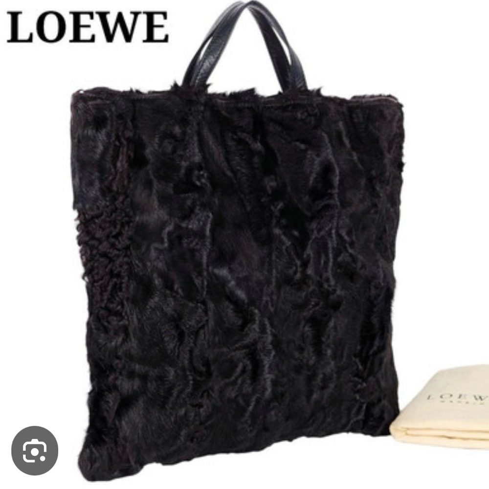 🖤 LOEWE Astrakhan Karakul Shearling Leather Tote – Rare Statement Piece